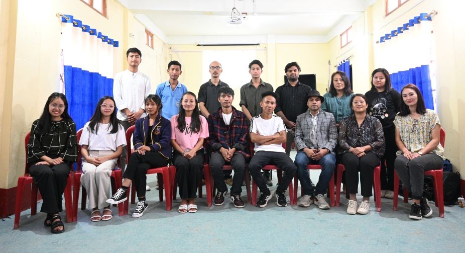 Participants of the workshop conducted by the Botanical Club, Sao Chang College on April 15.